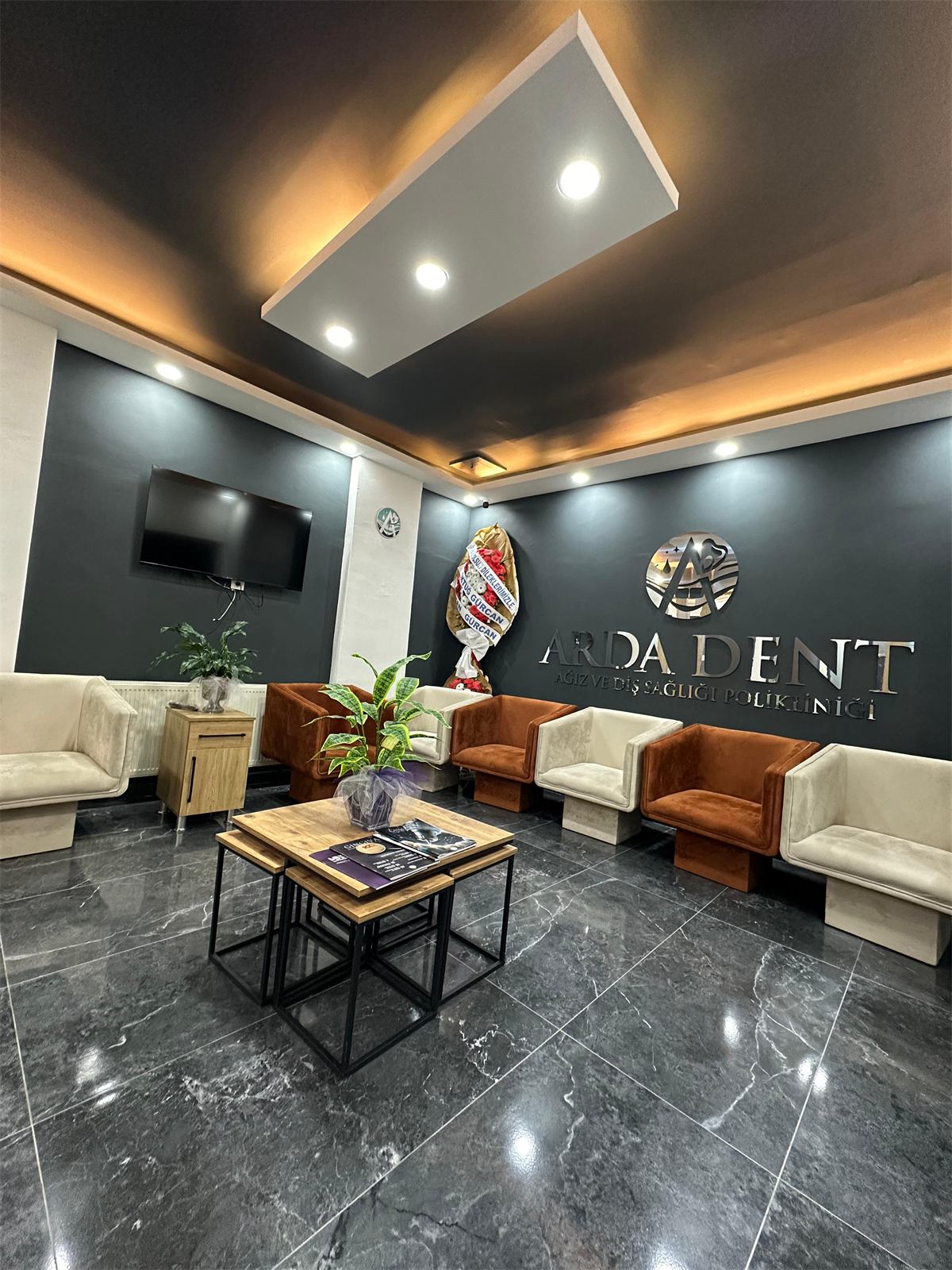 Arda Dent bekleme alanı